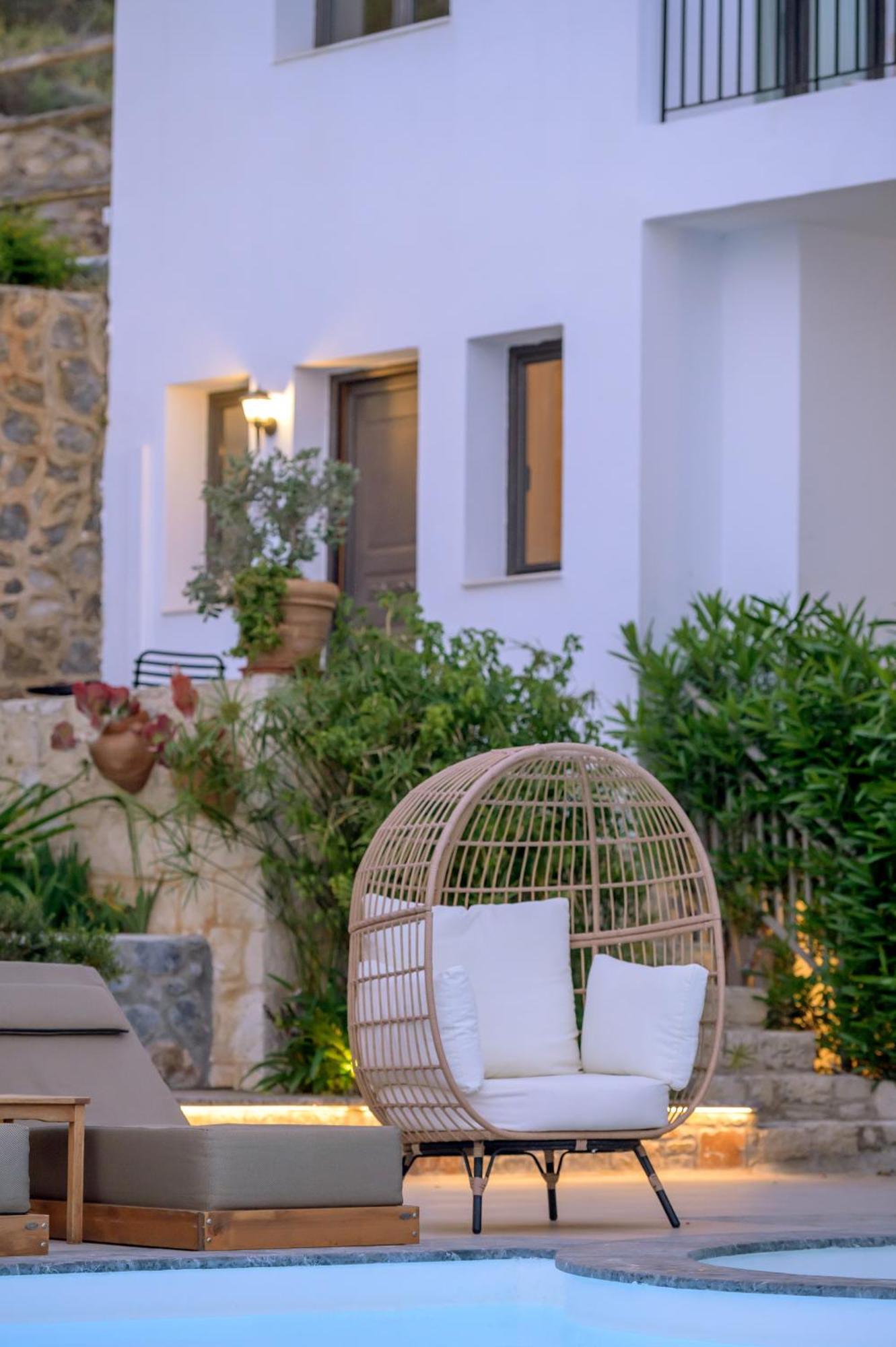 Creta Blue Boutique